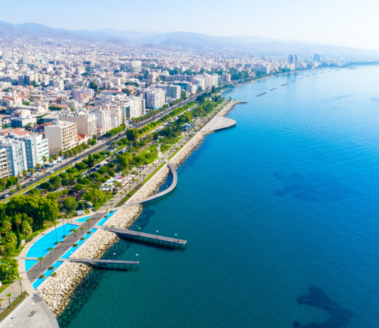 Кипр без иллюзий: почему этот остров выбирают снова Кипр без иллюзий: почему этот остров выбирают снова