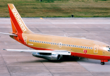 История появления лоукостеров: как бюджетные авиакомпании изменили мир путешествий История появления лоукостеров: как бюджетные авиакомпании изменили мир путешествий