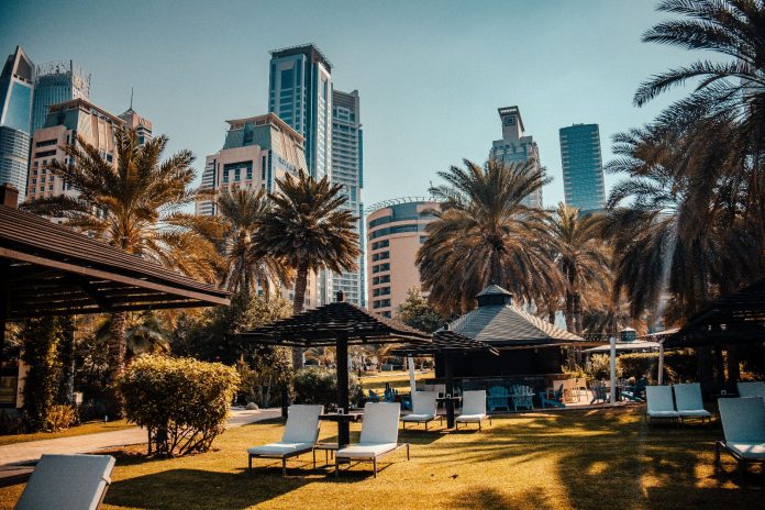 Пора в ОАЭ Пора в ОАЭ