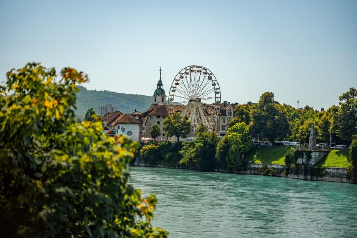 Мобильные приложения для путешествий по Швейцарии