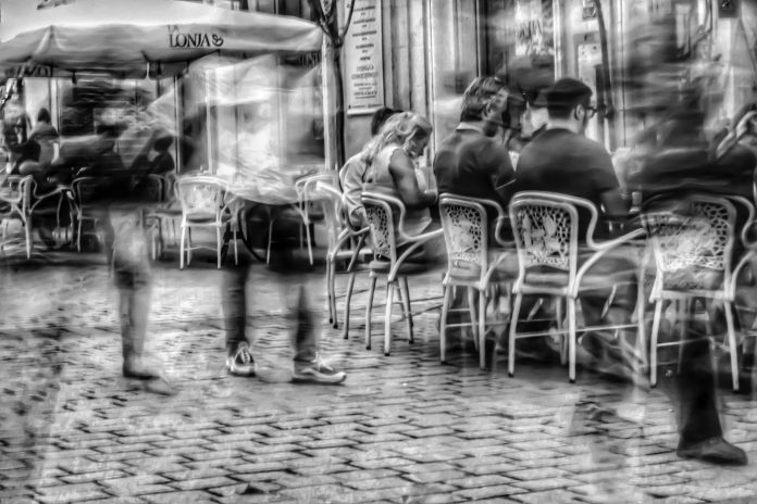ariel_-aguerophoto-otDKv7vGL20-unsplash бары