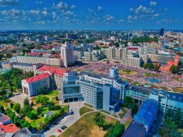 Караоке-трансфер, или как правильно создать первое впечатление о стране