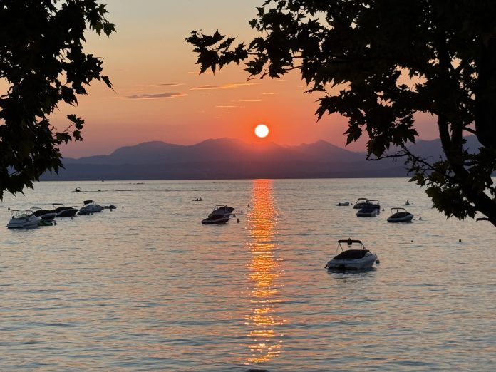 image2 Семейный отдых в кемпинге на озере Гарда