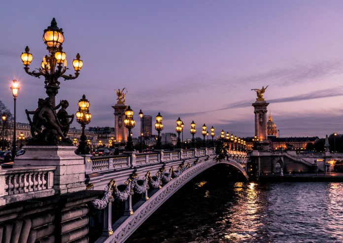 Париж — современный город-дворец