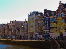 Как найти самое аутентичное и оригинальное жильё в Амстердаме? Как найти жильё в Амстердаме