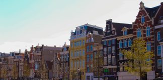 Как найти самое аутентичное и оригинальное жильё в Амстердаме? Как найти жильё в Амстердаме